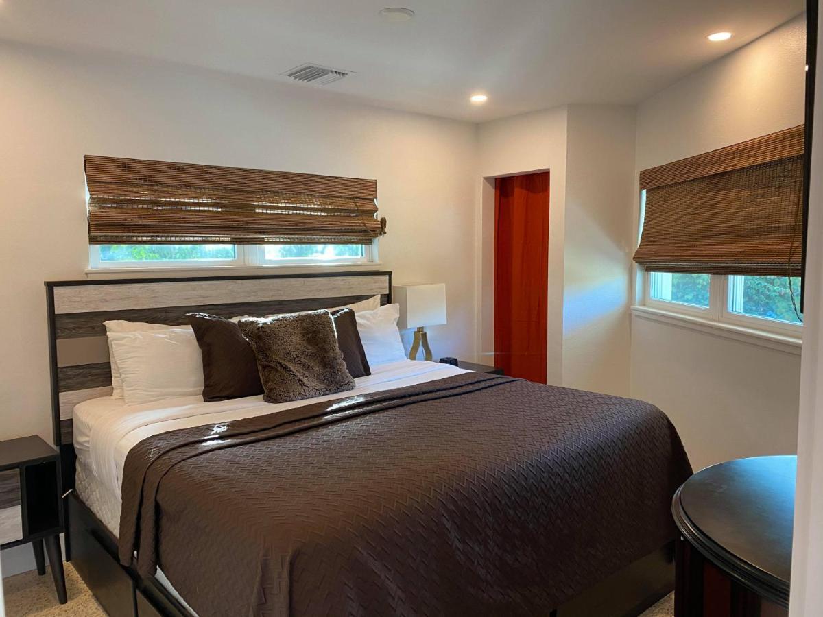 Captiva Beach Resort Point O'Rocks Exterior foto
